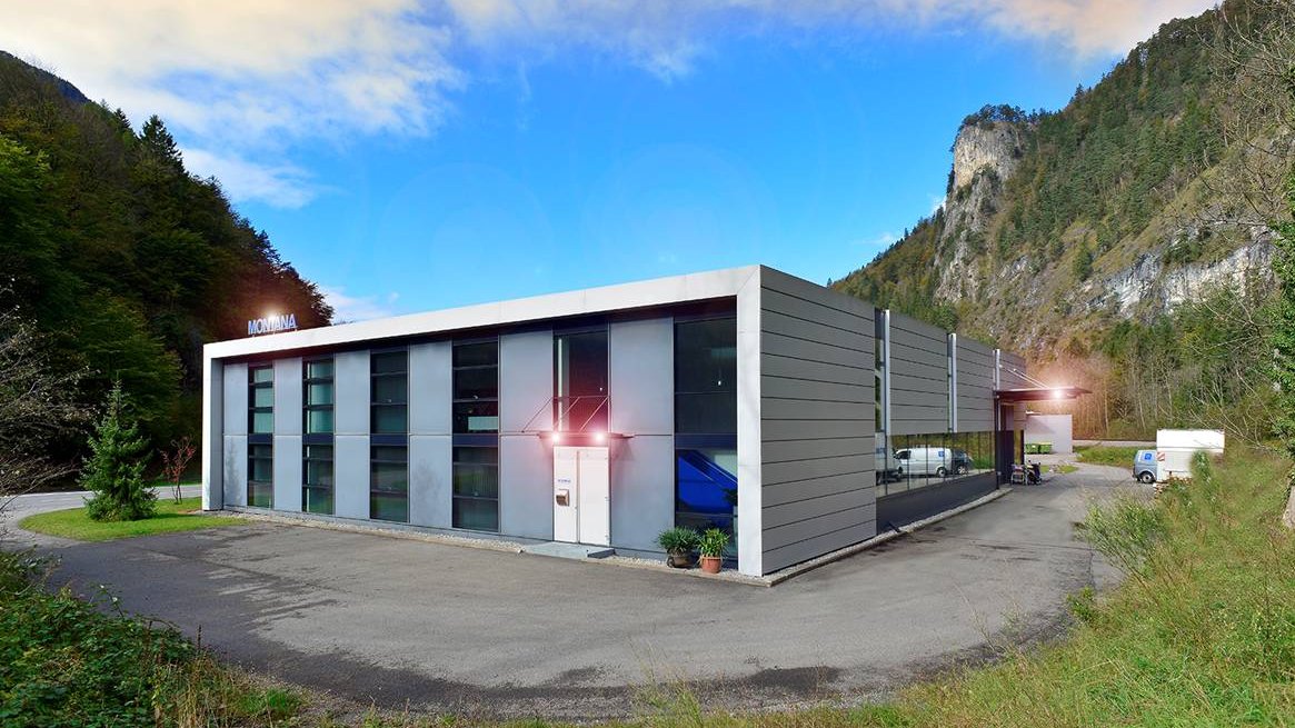 Foundation MONTANA Technology Exterior view-2001